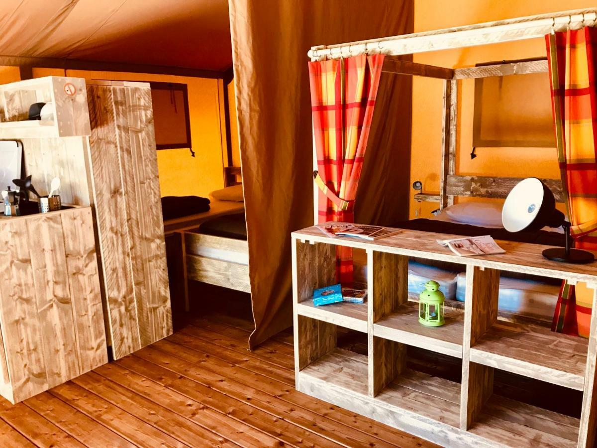 O2 Camping Longueville  Exterior foto